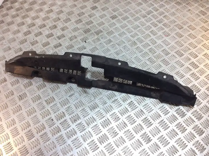 Subaru Legacy (2009 - 2013) 91165AJ010 Облицовка радиатора — фото 1