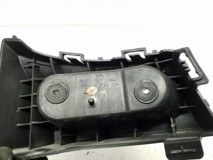 Buick Encore II (2019 - ) 42616244 Кронштейн заднего бампера — фото 5