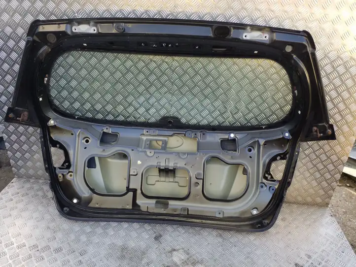 Kia Sorento (2009 - 2014) Крышка багажника — фото 7