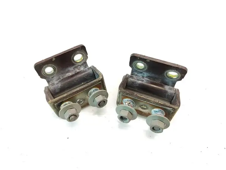 Hyundai Santa Fe (2005 - 2009) Петли крышки багажника — фото 5