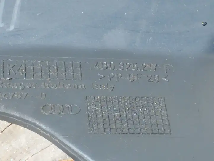 Audi A6 S6 C5 4B (1997 - 2001) 4B0825217F Нижняя часть переднего бампера — фото 4