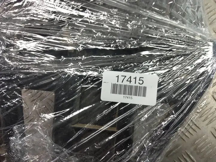BMW X1 F48 F49 (2015 - 2022) 7332317 Кронштейн заднего бампера — фото 9