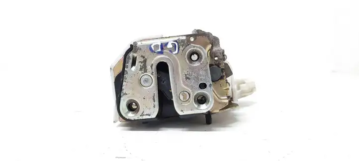 Nissan X-Trail T30 (2001 - 2007) 805524U300 Замок задней двери — фото 1
