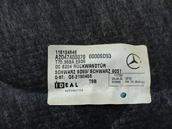 Mercedes-Benz C W204 (2007 - 2014) A2047400070 Обшивка багажника — фото 2