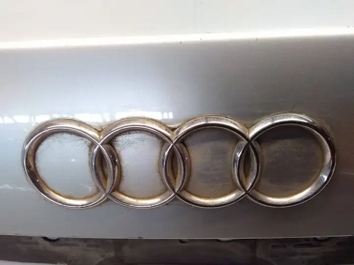 Audi A4 S4 B6 8E 8H (2000 - 2006) Крышка багажника — фото 9