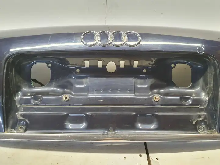 Audi A6 S6 C5 4B (1997 - 2001) Крышка багажника — фото 10