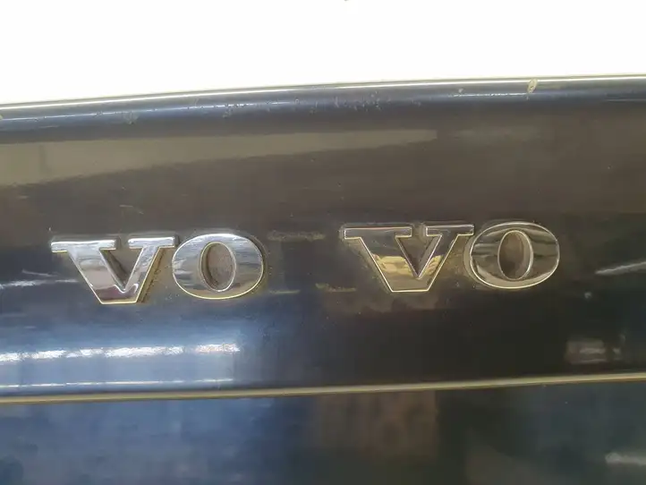 Volvo S60 (2000 - 2004) Крышка багажника — фото 4