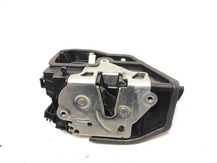 Mini Cooper Countryman R60 (2010 - 2016) 7318418 Замок задней двери — фото 1