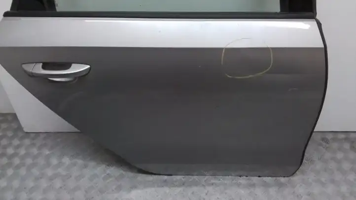 Volkswagen PASSAT B7 USA (2012 - 2016) Задняя дверь — фото 7