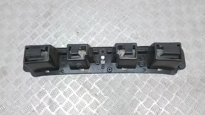 Ford Fiesta (2013 - 2017) AE8317D995BA Усилитель заднего бампера — фото 5