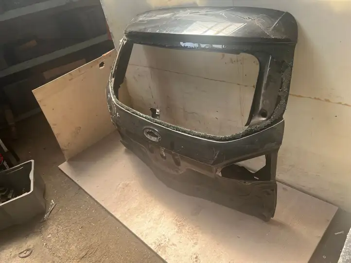Ford Mondeo MK IV (2007 - 2014) Крышка багажника — фото 3
