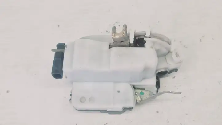 Seat Ibiza II (6k) (1999 - 2002) 6K3837015D Замок ручки двери — фото 4