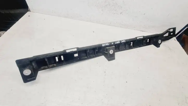 Opel Astra H (2004 - 2009) 24460363 Кронштейн заднего бампера — фото 2