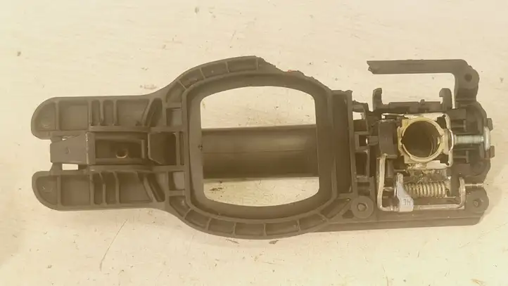 Audi (1999 - 2007) 8Z0837885A Наружная ручка задней двери — фото 2