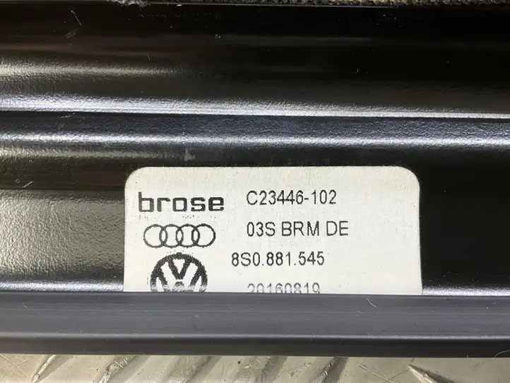 Audi A4 S4 B9 (2015 - 2019) 8S0881545 Кронштейн ISOFIX — фото 5