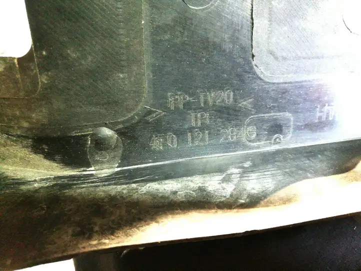 Audi A6 S6 C6 4F (2004 - 2008) 4F0121284G Дефлектор воздуха — фото 3