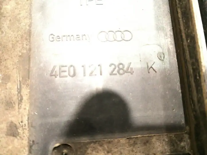 Audi A8 S8 D3 4E (2002 - 2005) 4E0121284k Дефлектор воздуха — фото 2