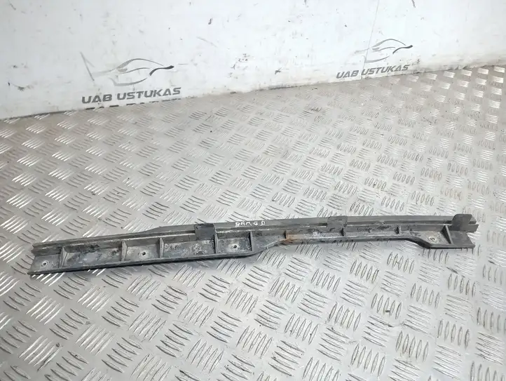 Opel Combo C (2001 - 2005) 24408829 Кронштейн заднего бампера — фото 1