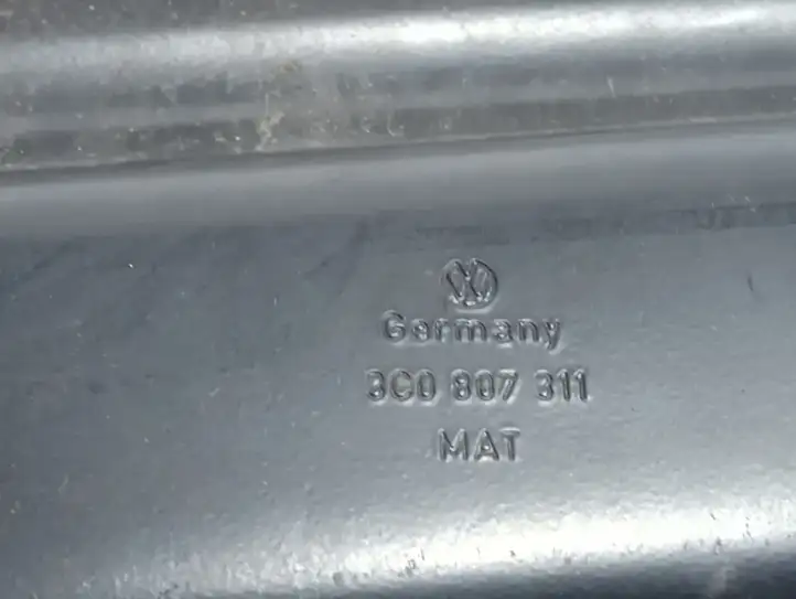 Volkswagen PASSAT B7 (2011 - 2014) 3C0807311 Усилитель заднего бампера — фото 3
