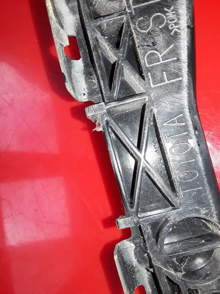 Toyota RAV 4 (XA30) (2006 - 2016) 5215542011 Кронштейн заднего бампера — фото 4