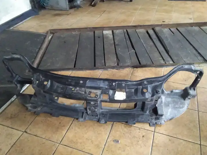 Renault Trafic II (X83) (2002 - 2014) 8200411916 Панель радиаторов двигателя — фото 1