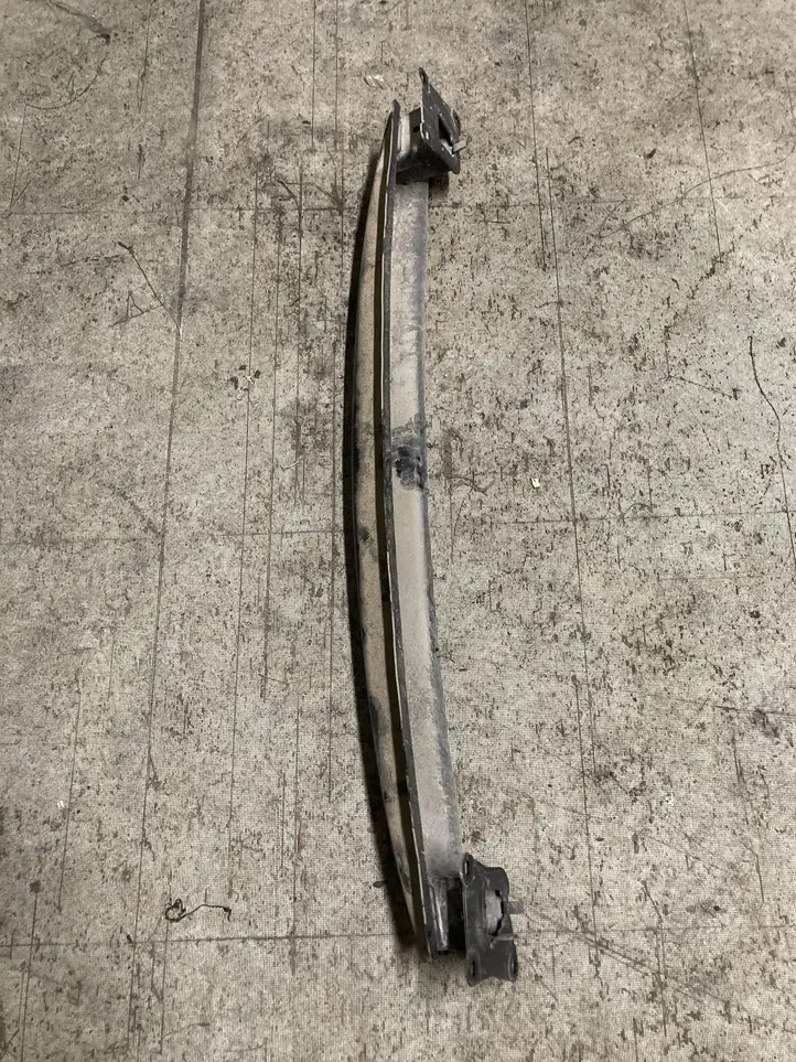 Volkswagen Golf Plus (2004 - 2008)    Усилитель заднего бампера (балка)