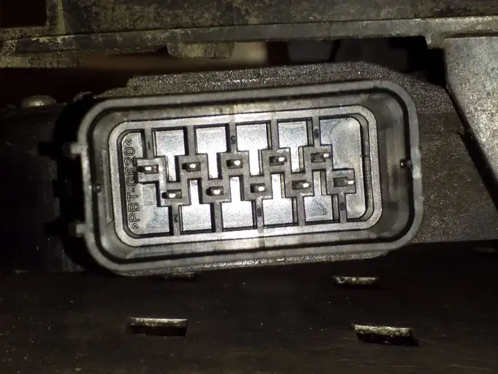 Ford Mondeo MK IV (2007 - 2014) AM2AR26412EA Замок задней двери — фото 3