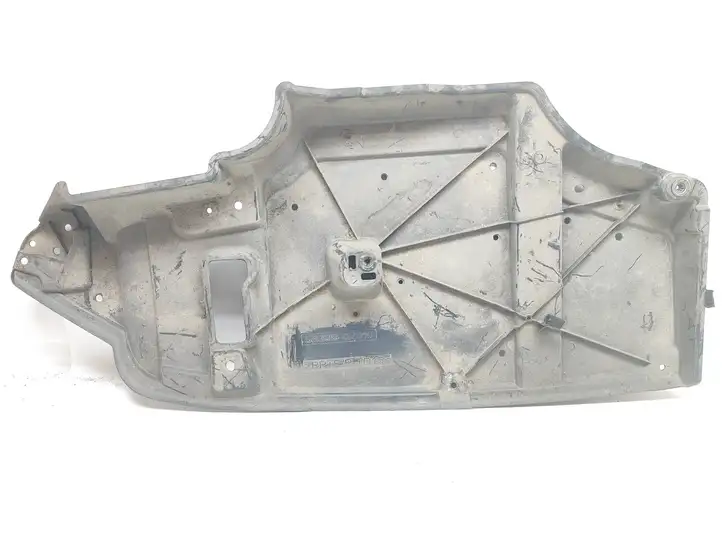 Toyota Auris 150 (2006 - 2012) 5839902010 Защита двигателя — фото 2