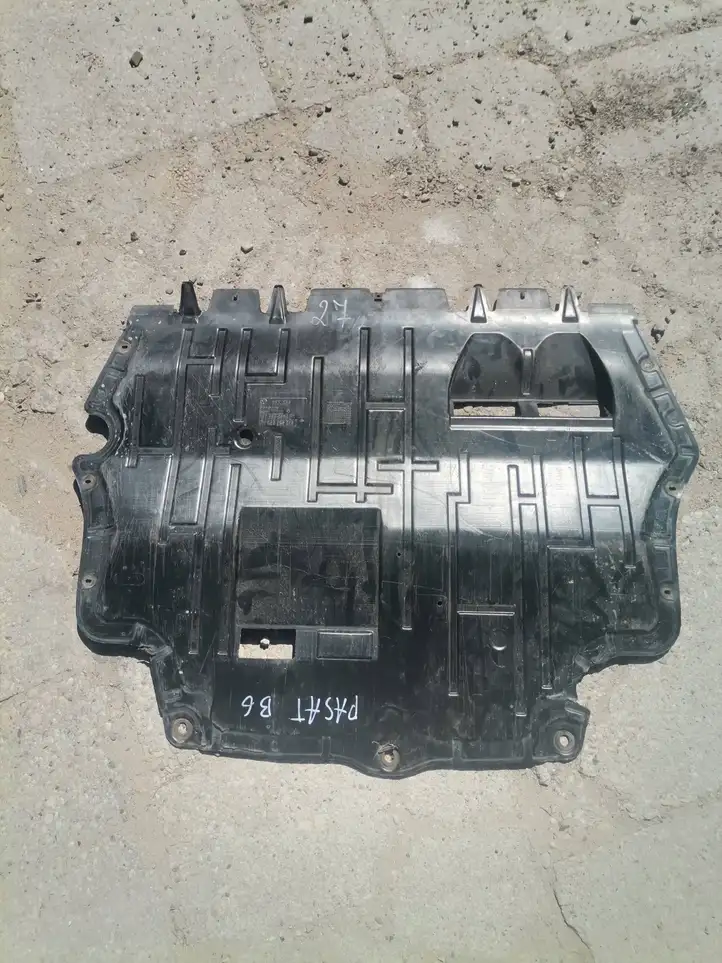 Volkswagen PASSAT B6 (2005 - 2010) 3c0825237 Защита двигателя — фото 1