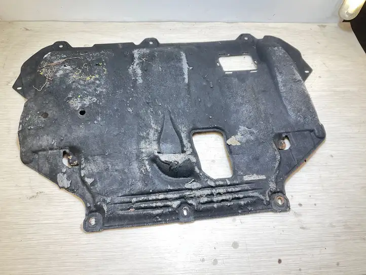 Ford Focus (2011 - 2015) F1F16P013DA Защита двигателя — фото 3