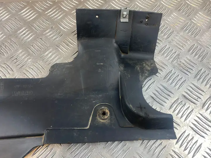 Iveco Daily 35-40.10 (2001 - 2016)  504172553 Защита дна двигателя