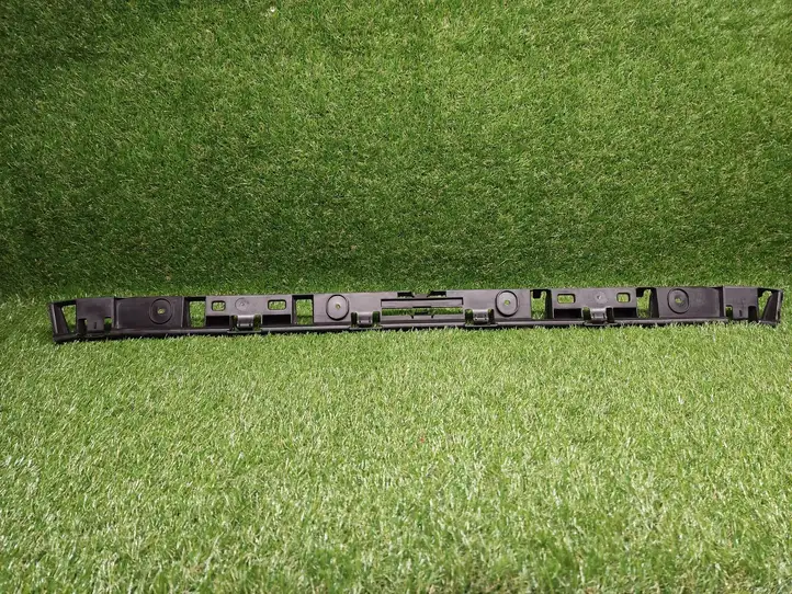 Volkswagen Jetta VI (2011 - 2018)  5C6807863 Кронштейн заднего бампера