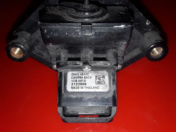 Nissan Qashqai (2013 - 2017) 284424EA0C Видеокамера заднего вида — фото 2