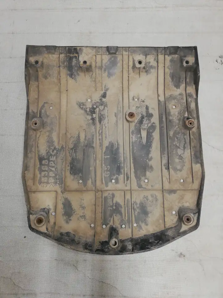 Lexus GS 300 350 430 450h (2004 - 2007) 5839830050 Защита коробки передач — фото 2