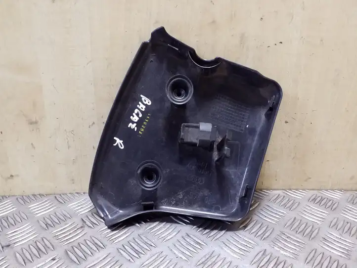 Audi Q5 SQ5 (2008 - 2012) 8R0945426A Прочая отделка багажника — фото 2