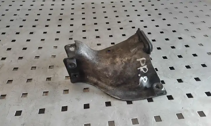 Audi Q5 (2008 - 2012)  8K0399060 Другая деталь отсека двигателя