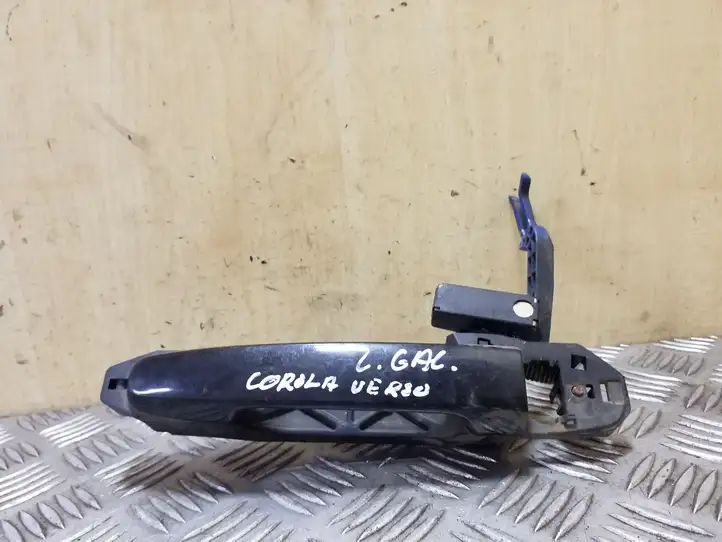 Toyota Corolla Verso AR10 (2004 - 2009) Наружная ручка задней двери — фото 1