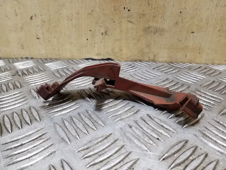 Audi Q5 (2008 - 2012)  8K0971504 Другая деталь отсека двигателя