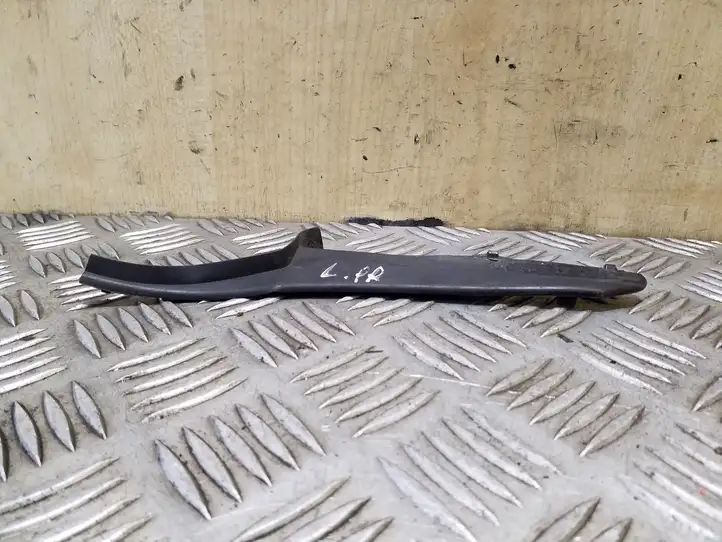 Toyota Corolla Verso AR10 (2004 - 2009) 538230F010 Накладка стоек лобового стекла — фото 4