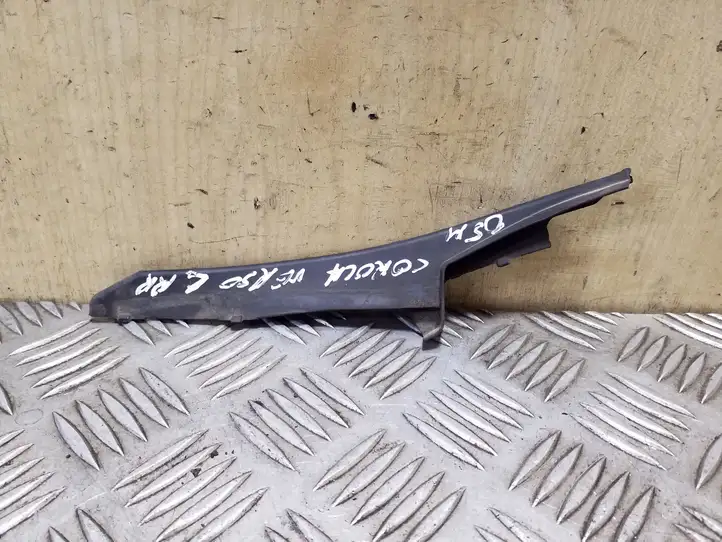 Toyota Corolla Verso AR10 (2004 - 2009) 538230F010 Накладка стоек лобового стекла — фото 1