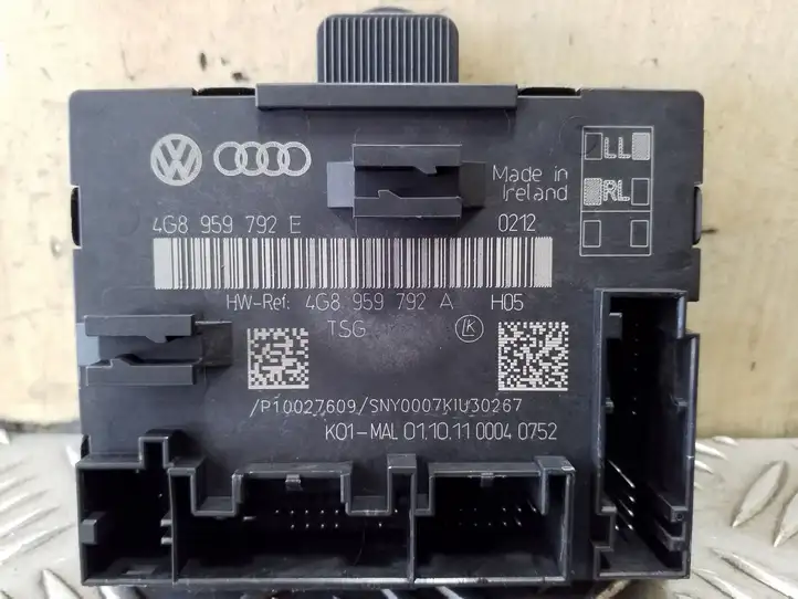 Audi A6 C7 (2011 - 2014) 4G8959792E Блок управления дверью — фото 2