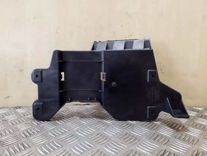 Audi A6 C7 (2011 - 2014) 4G0907348A Кронштейн усилителя звука — фото 1