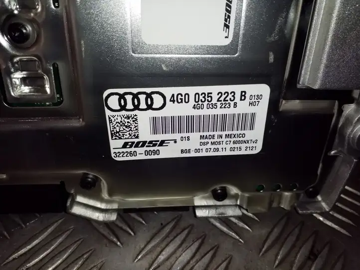 Audi A6 C7 (2011 - 2014) 4G0035223B Усилитель звука — фото 2