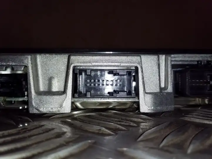 Audi A6 C7 (2011 - 2014) 4G0035223B Усилитель звука — фото 9