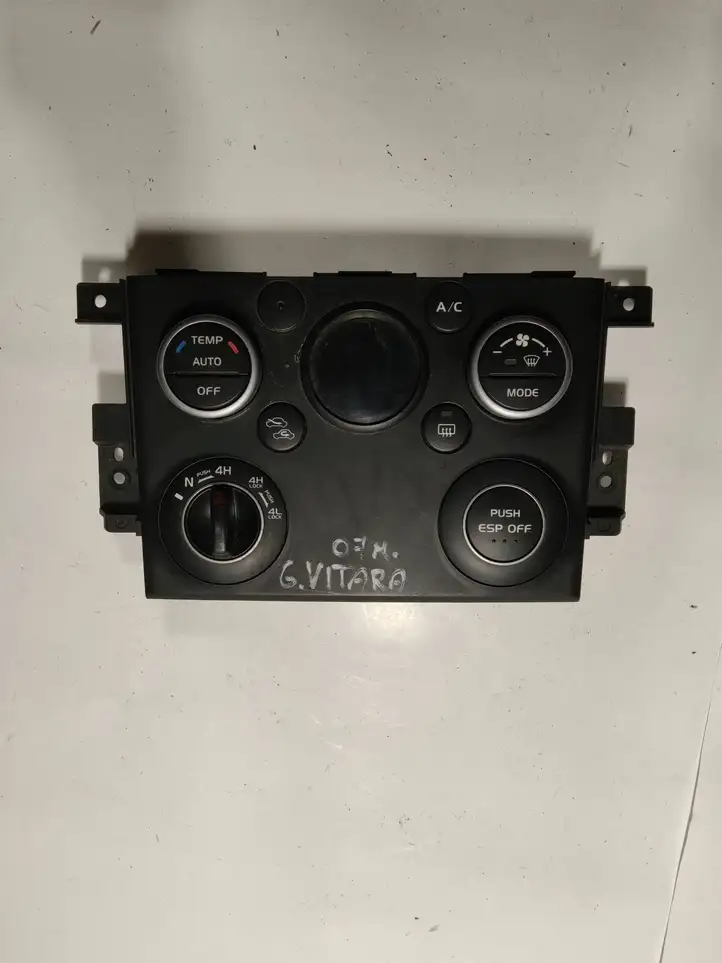 Suzuki Grand Vitara II (2005 - 2008) 3952079K30CAT Управление климат контролем — фото 1
