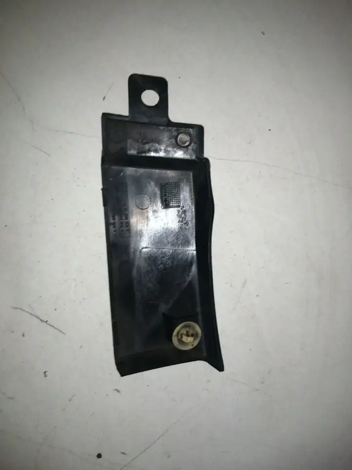 Mercedes-Benz Sprinter W906 (2006 - 2018) A9068902671 Молдинг крыла — фото 2