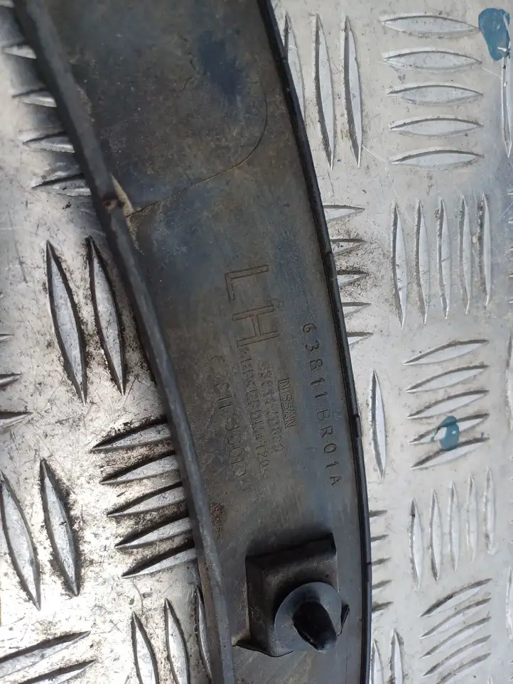 Nissan Qashqai (2010 - 2013) 63811BR01A Накладка колесной арки — фото 4
