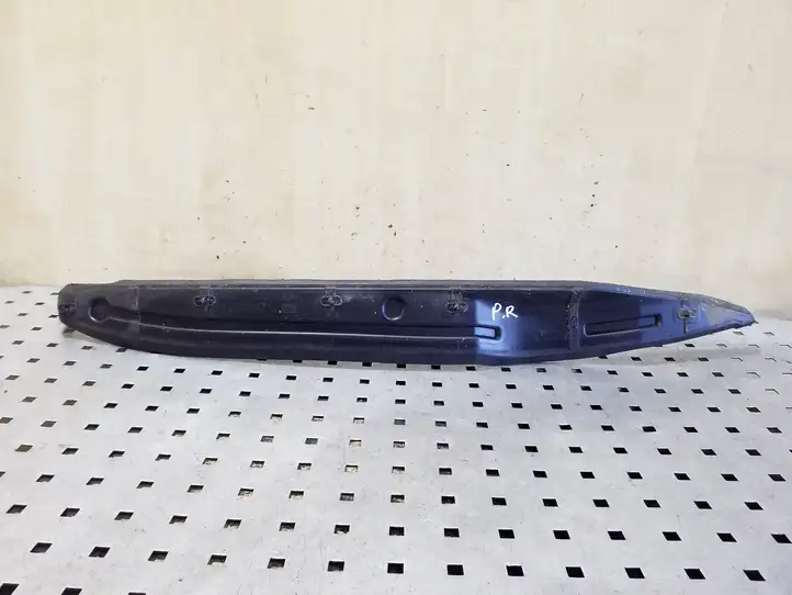 Citroen C4 Grand Picasso (2013 - 2016) 9677298580 Накладка крыла — фото 2
