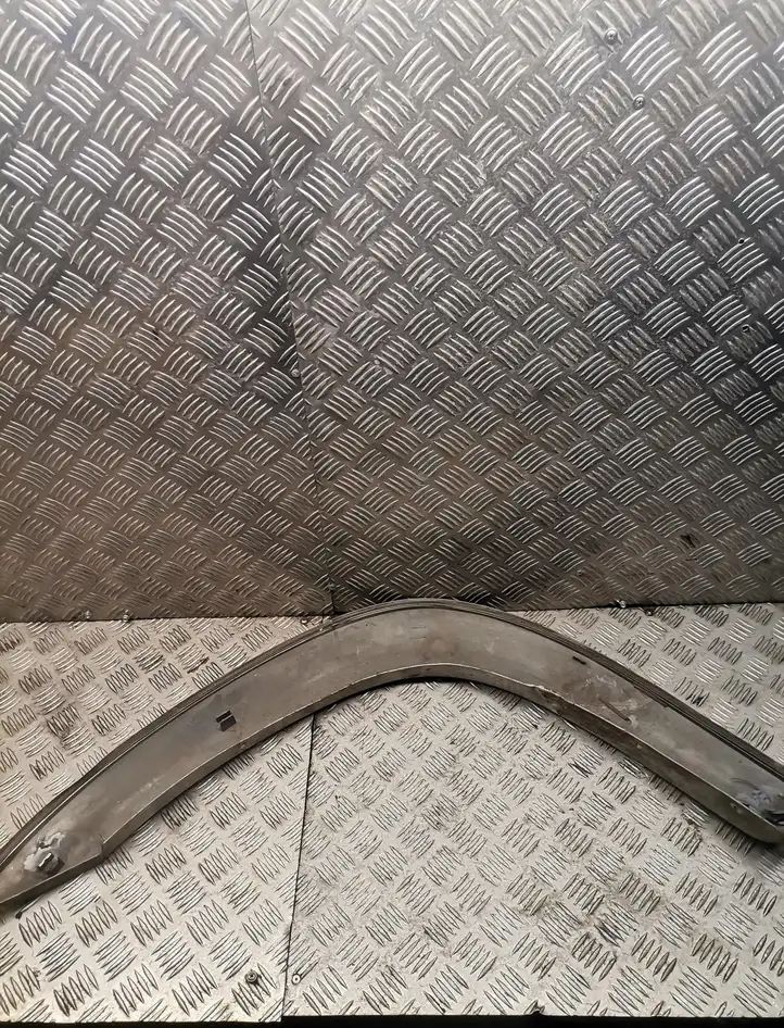 Toyota RAV 4 (XA20) (2000 - 2005) Накладка колесной арки — фото 2