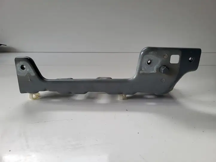 Renault Clio V (2019 - ) Крепление крыла — фото 3